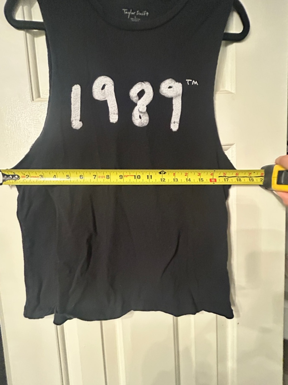 Taylor Swift Tank Top Womens Small Black Sleeveless 1989 - Picture 4 of 6